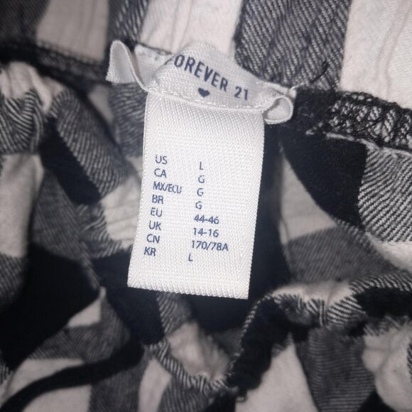 Forever 21 black & white sleep pants - Picture 4 of 4